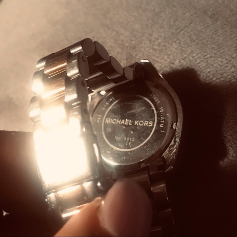 Michael Kors Two Tone Silver & Gold Bradshaw Chronograph Watch MK5912 - Picture 6 of 8